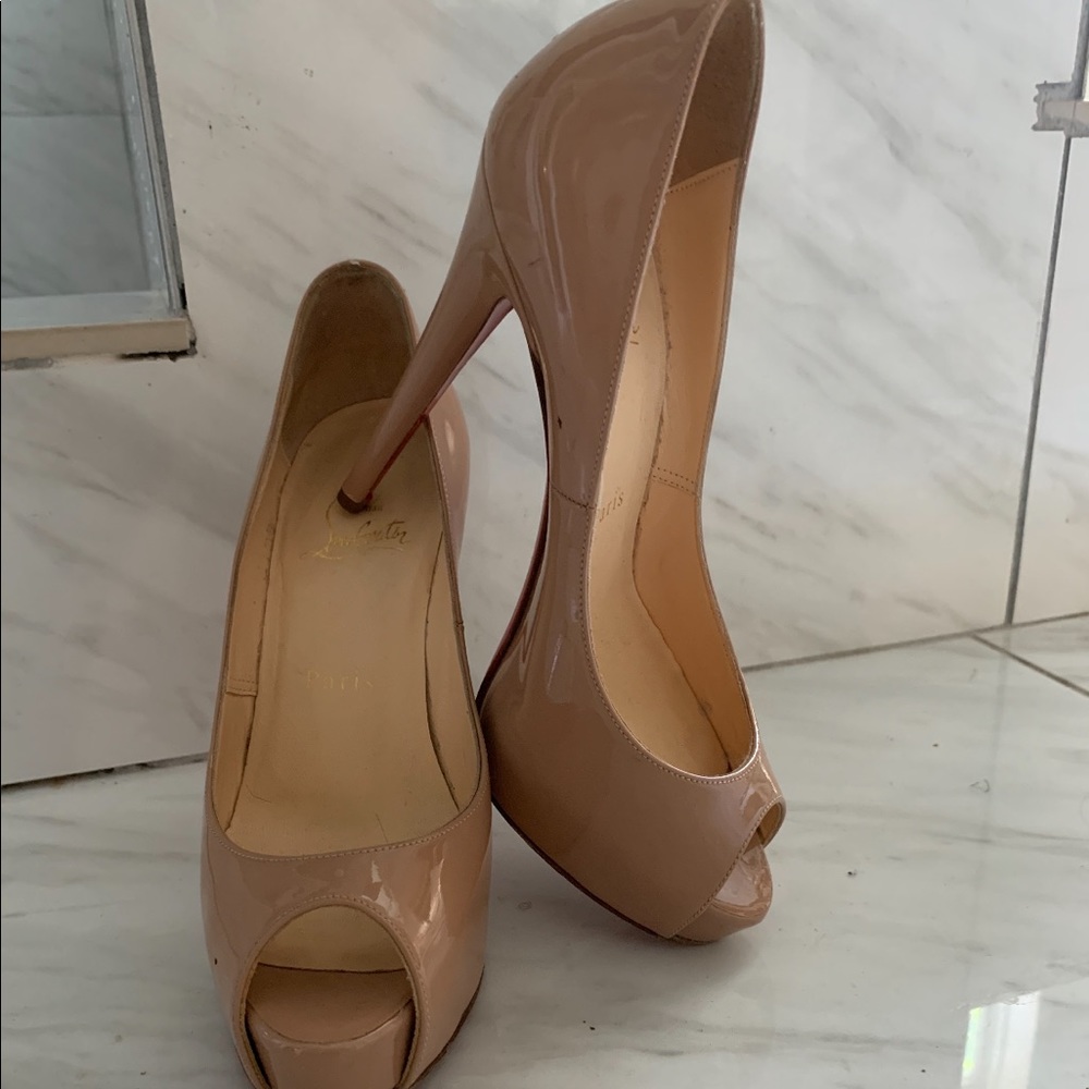 Gently worn Christian Louboutin Heels